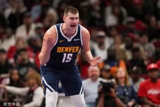 举夺得季军 举夺得季军