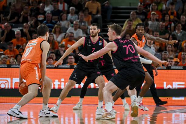 热烈掌声 热烈掌声